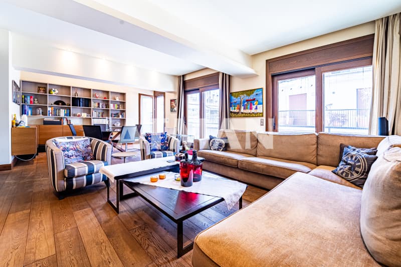 Apartment in akadimia Platonos, Kolonos - Kolokinthous — Photo 1 of 28