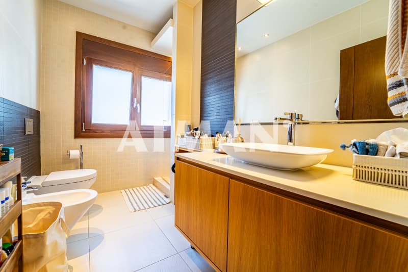 Apartment in akadimia Platonos, Kolonos - Kolokinthous — Photo 25 of 28