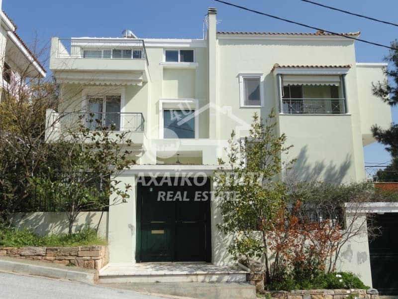 House in Panorama, Voula — Photo 1 of 31