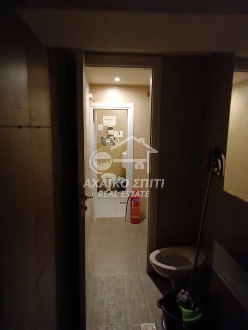 Κατάστημα στην Πάτρα - Κέντρο, Πάτρα — Φωτογραφία 8 από 15