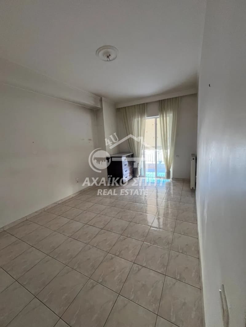 Apartment in Ipsila Alonia, Patra — Photo 1 of 14