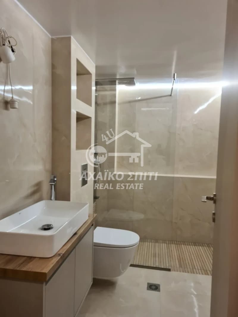Apartment in Trion Navarchon, Patra — Photo 12 of 21