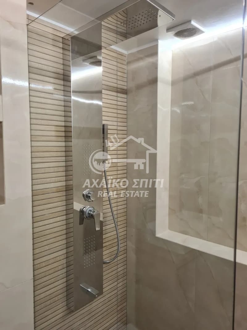 Apartment in Trion Navarchon, Patra — Photo 14 of 21