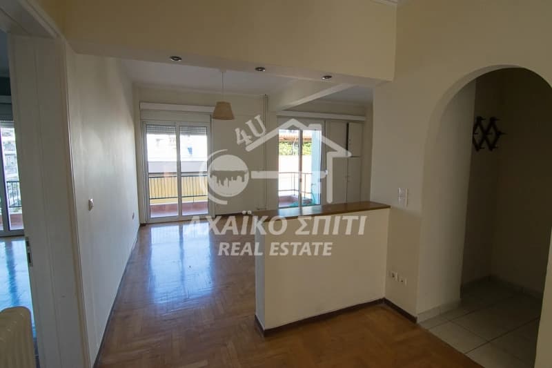 Apartment in Pyrosvestio, Patra — Photo 3 of 16