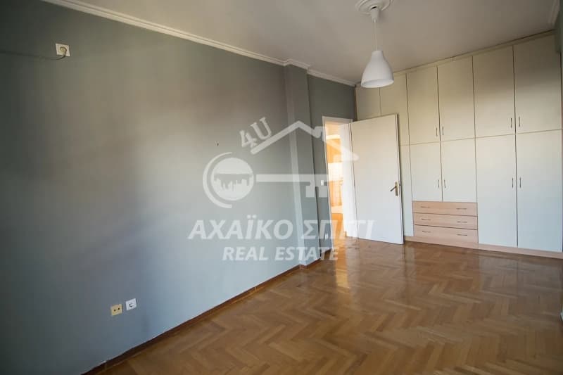 Apartment in Pyrosvestio, Patra — Photo 12 of 16