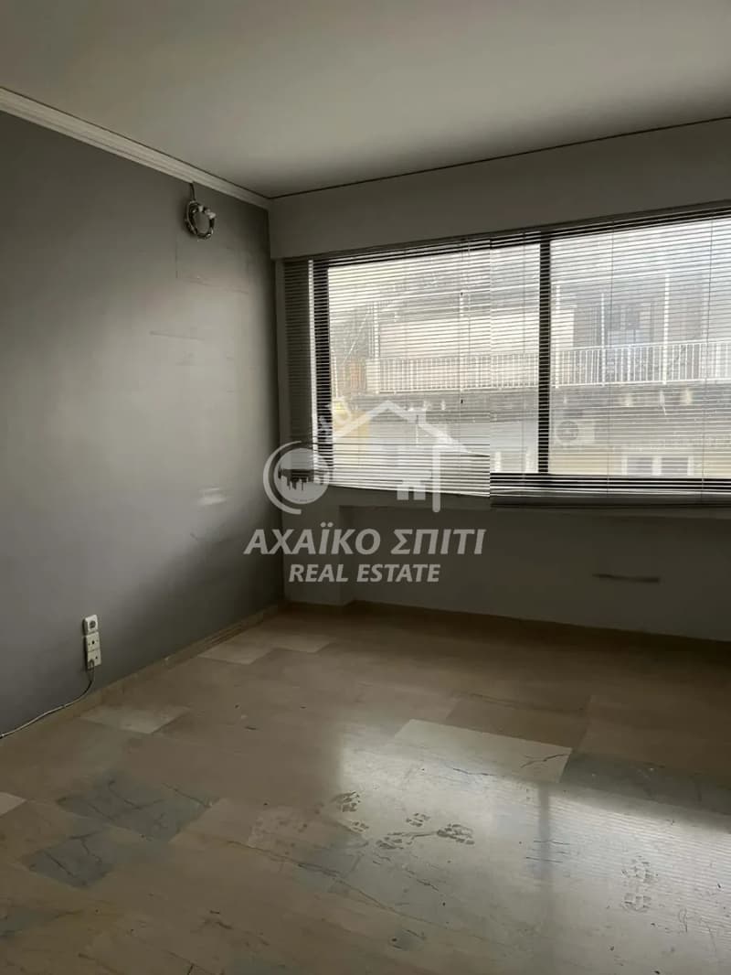 Γραφείο στην Πηγή, Πάτρα — Φωτογραφία 2 από 12