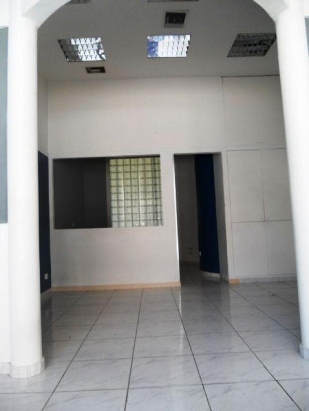 Κατάστημα στην Φρούριο, Πάτρα — Φωτογραφία 2 από 9