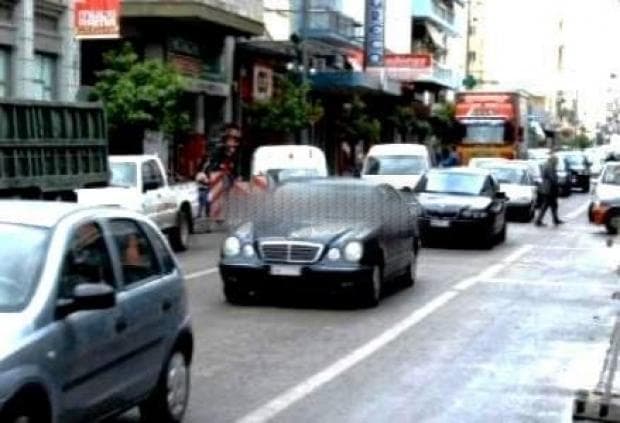 Κατάστημα στην Σόρας, Πάτρα