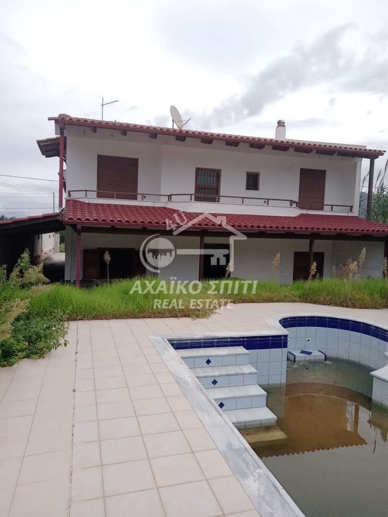 House in Aktaio, Rio — Photo 9 of 30