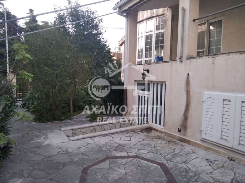 House in Agios Vasileios, Rio — Photo 1 of 23