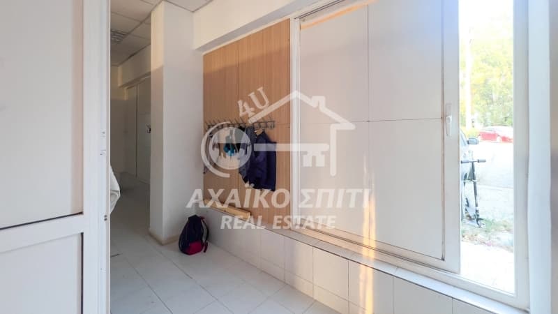 Retail Store in Terpsithea (Pelekanos), Patra — Photo 4 of 5