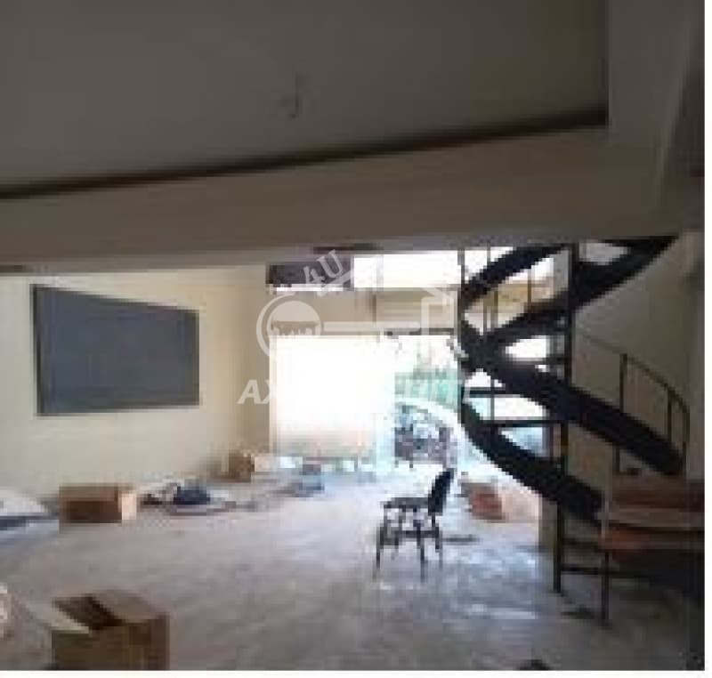 Retail Store in Agios Alexios, Patra — Photo 1 of 4