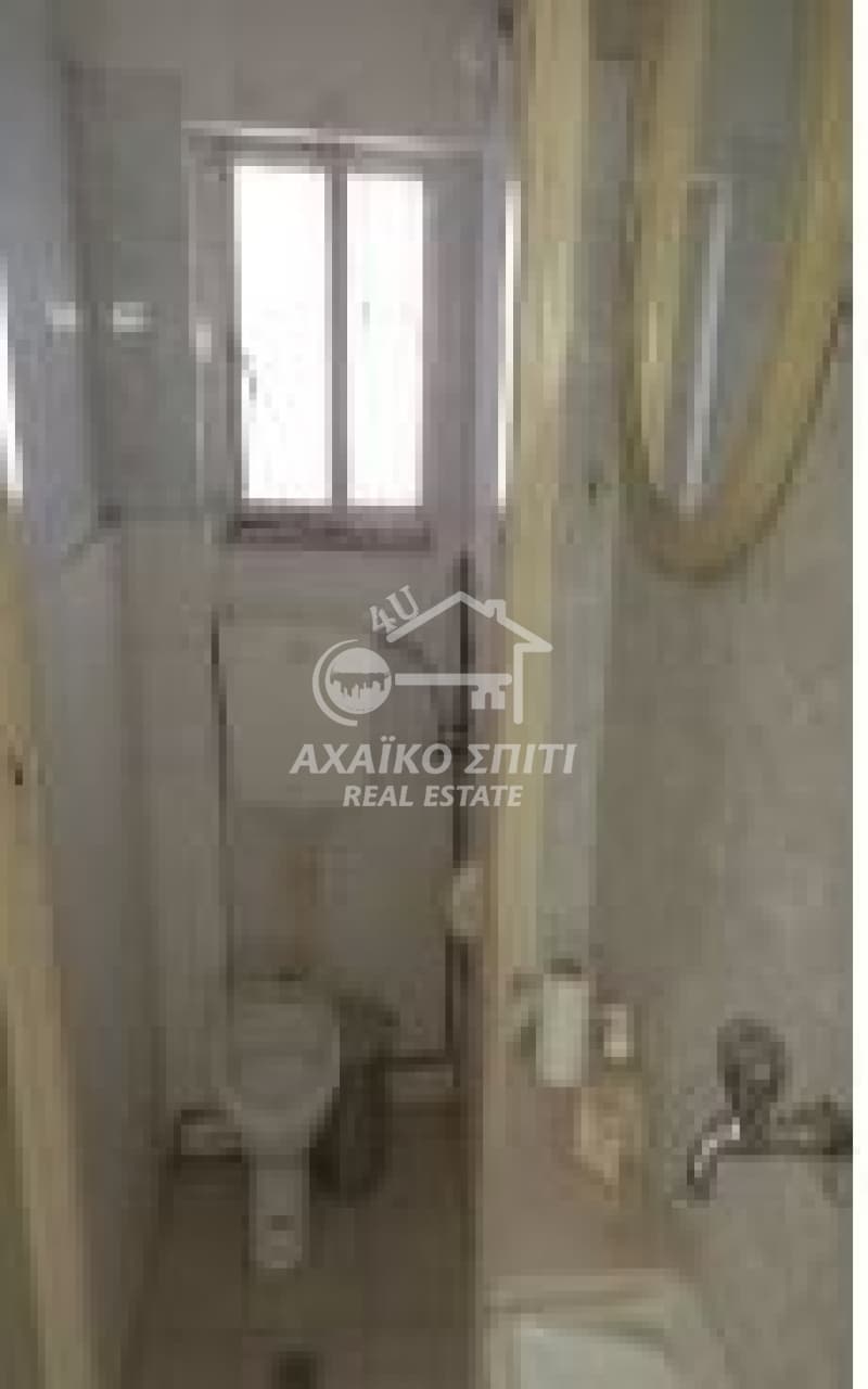 Retail Store in Agios Alexios, Patra — Photo 2 of 4