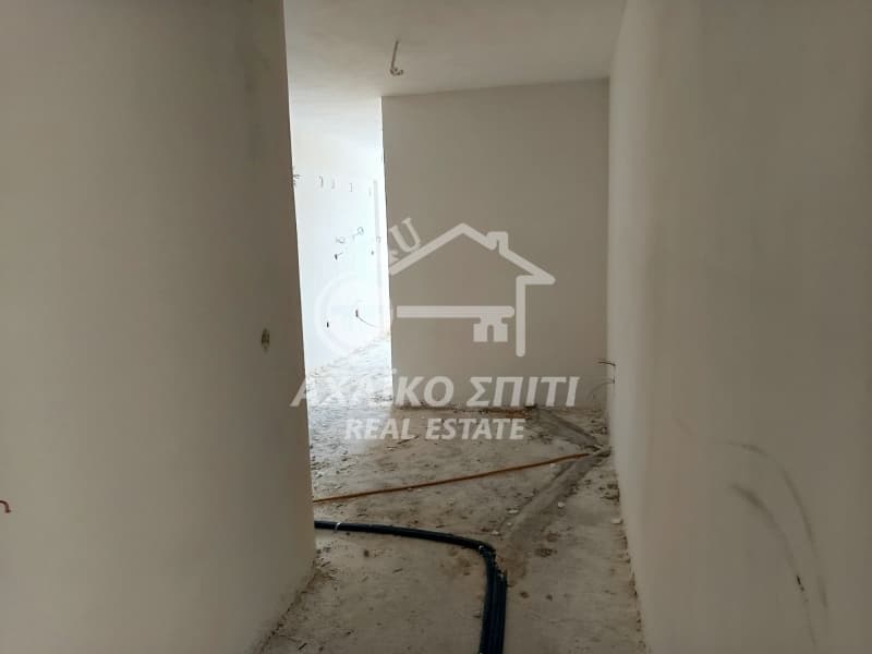 Apartment in Metamorfosi, Patra — Photo 2 of 9