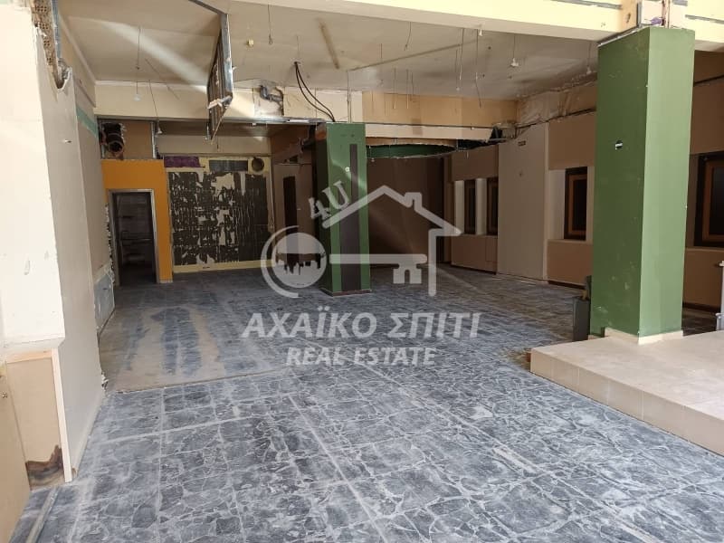 Retail Store in Ipsila Alonia, Patra — Photo 2 of 6
