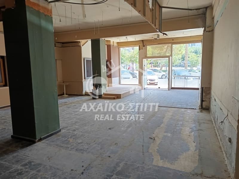 Retail Store in Ipsila Alonia, Patra — Photo 5 of 6