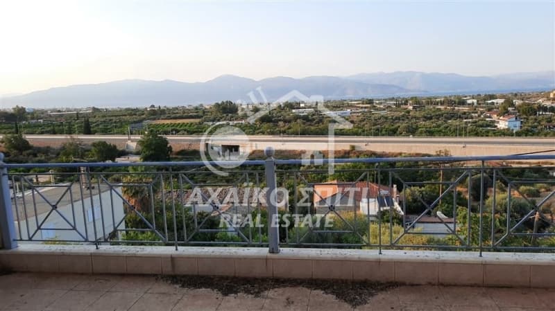 Μονοκατοικία στην Σελινούντας, Αίγιο — Φωτογραφία 1 από 7