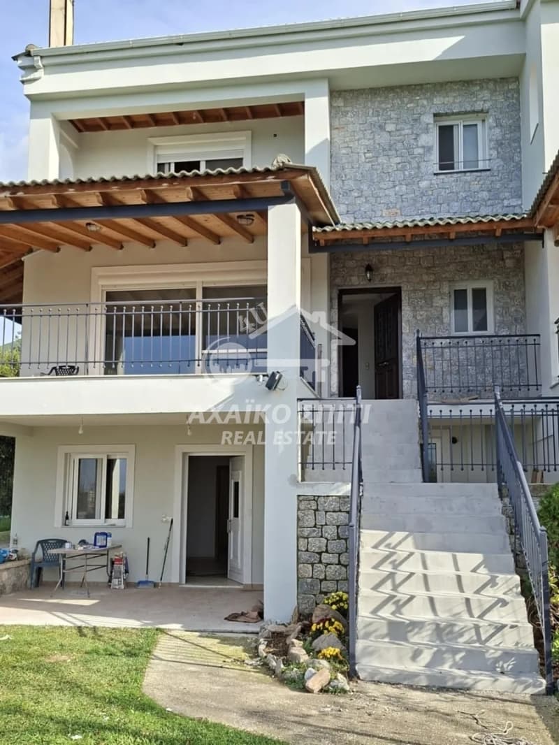 House in Kallitheokampos, Messatida — Photo 1 of 23