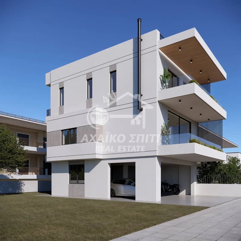 House in Kotroni, Patra — Photo 1 of 9