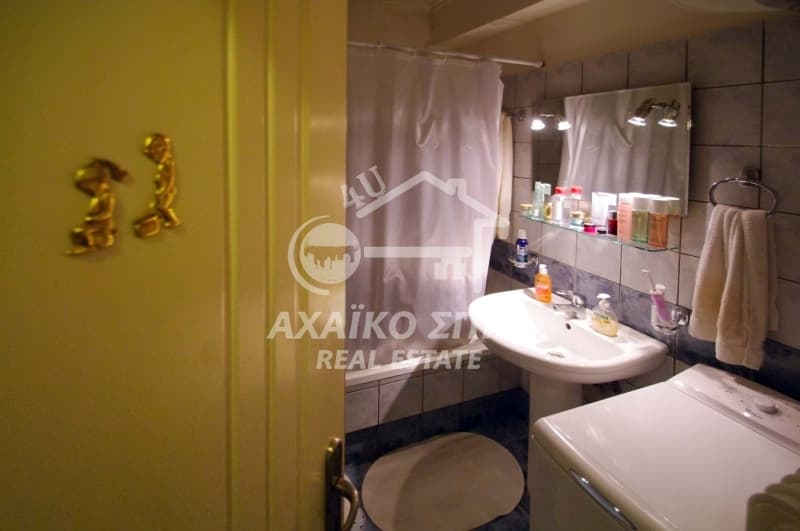 Apartment in Pyrosvestio, Patra — Photo 12 of 13