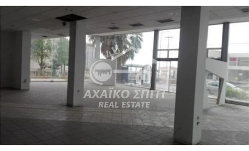 Retail Store in Akti Dimeon, Patra — Photo 1 of 2