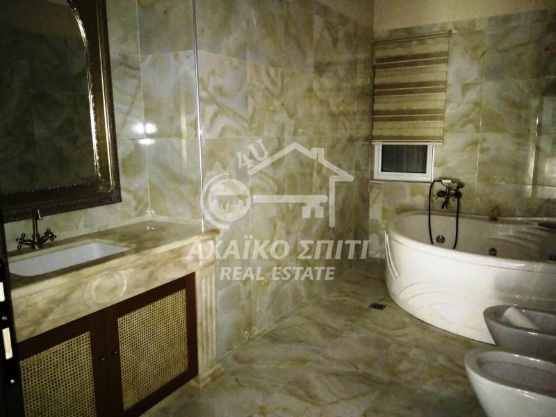 Γραφείο στην Τριών Ναυάρχων, Πάτρα — Φωτογραφία 7 από 26