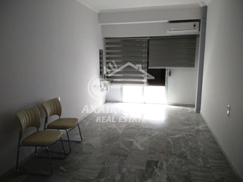 Γραφείο στην Τριών Ναυάρχων, Πάτρα — Φωτογραφία 5 από 26