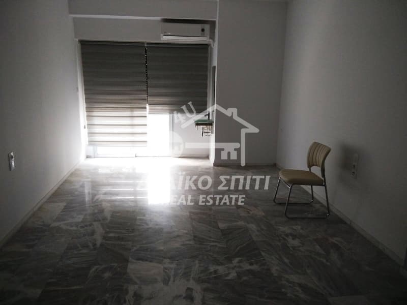 Γραφείο στην Τριών Ναυάρχων, Πάτρα — Φωτογραφία 10 από 26