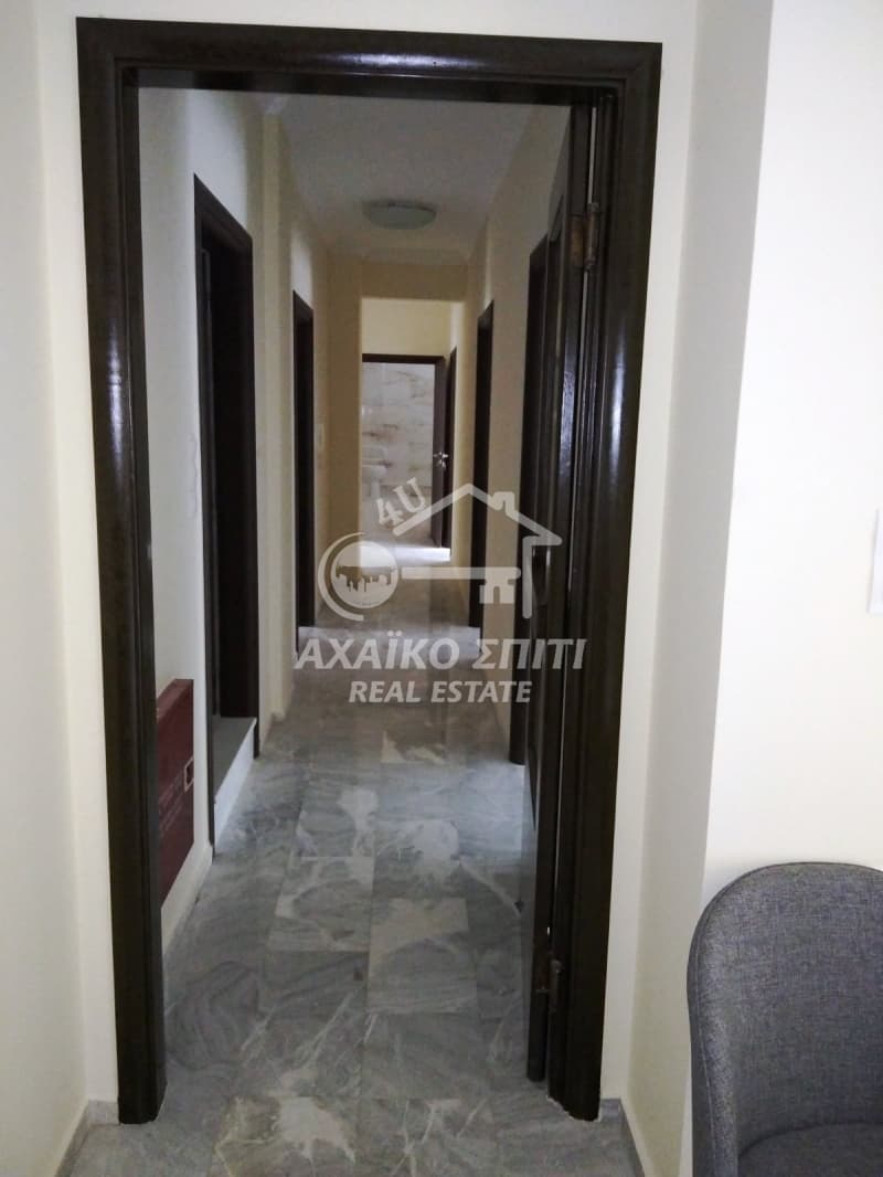 Γραφείο στην Τριών Ναυάρχων, Πάτρα — Φωτογραφία 3 από 26