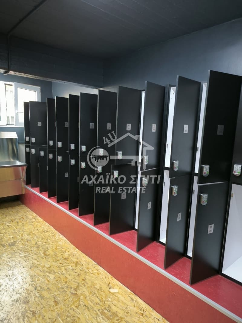 Retail Store in Mesa Agia, Patra — Photo 2 of 2