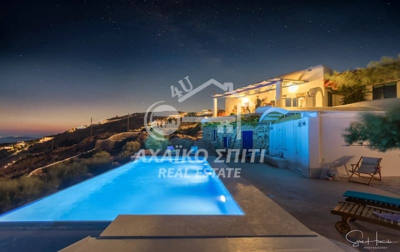 House in Kastro, Mykonos — Photo 2 of 25