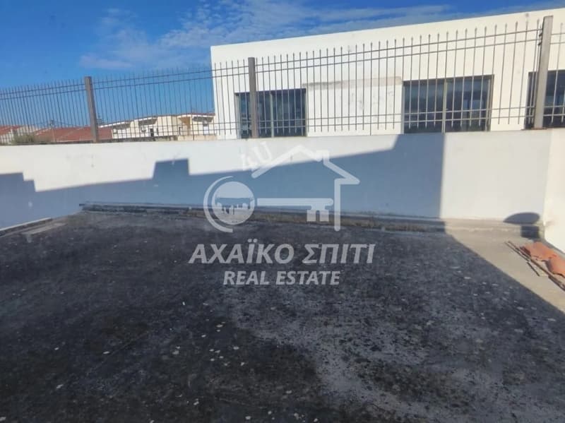 Retail Store in Kotroni, Patra — Photo 9 of 9