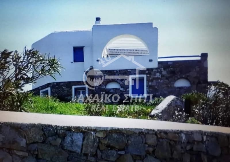 House in Kastro, Mykonos — Photo 2 of 25