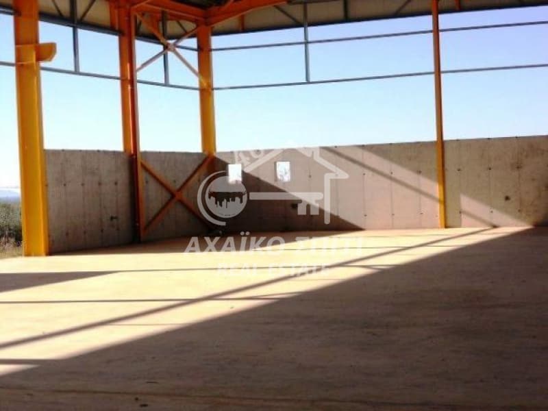 Βιομηχανικός Χώρος στην Μπεγουλάκι, Πάτρα — Φωτογραφία 6 από 9