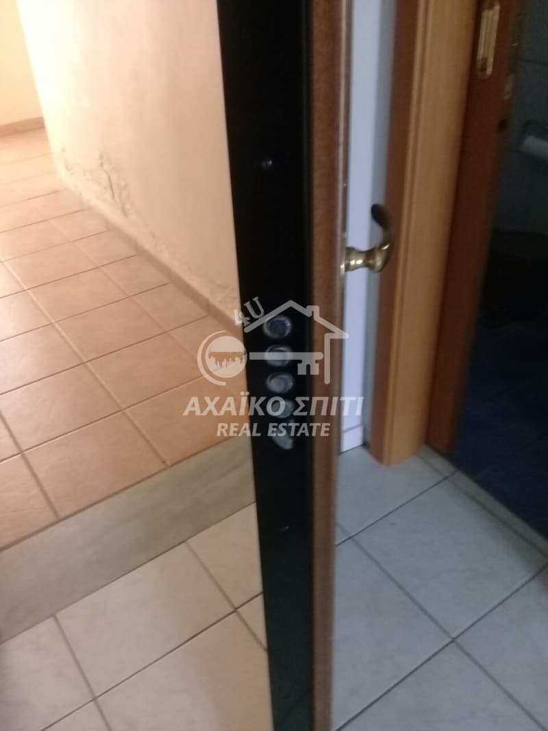 Διαμέρισμα στην Μέσα Αγυιά, Πάτρα — Φωτογραφία 14 από 25