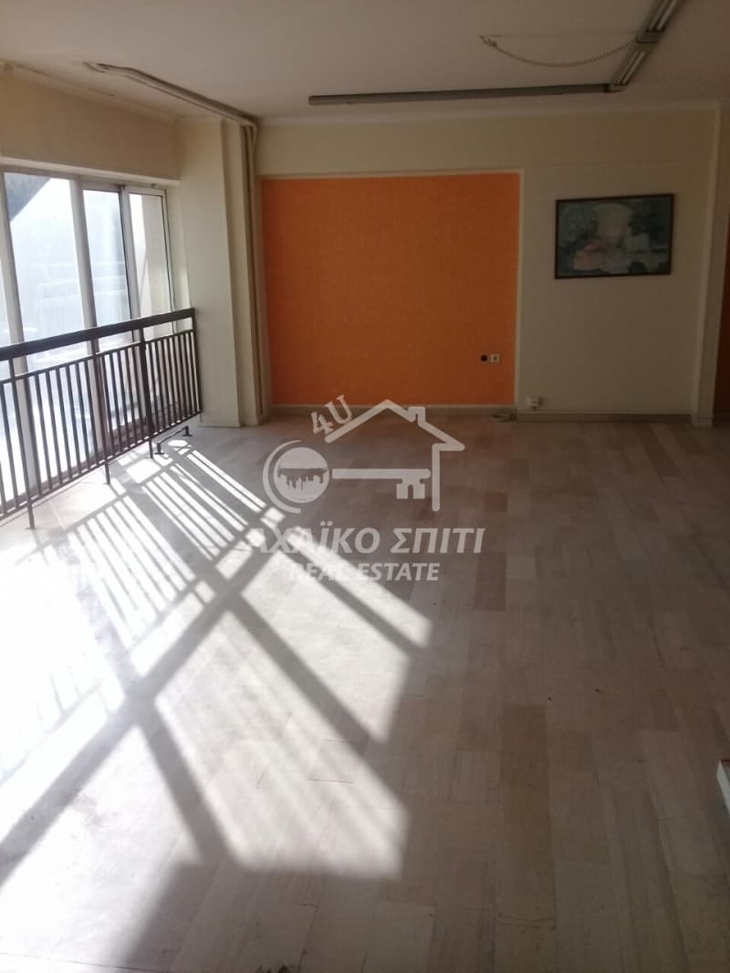 Κατάστημα στην Άγιος Διονύσιος, Πάτρα — Φωτογραφία 7 από 14