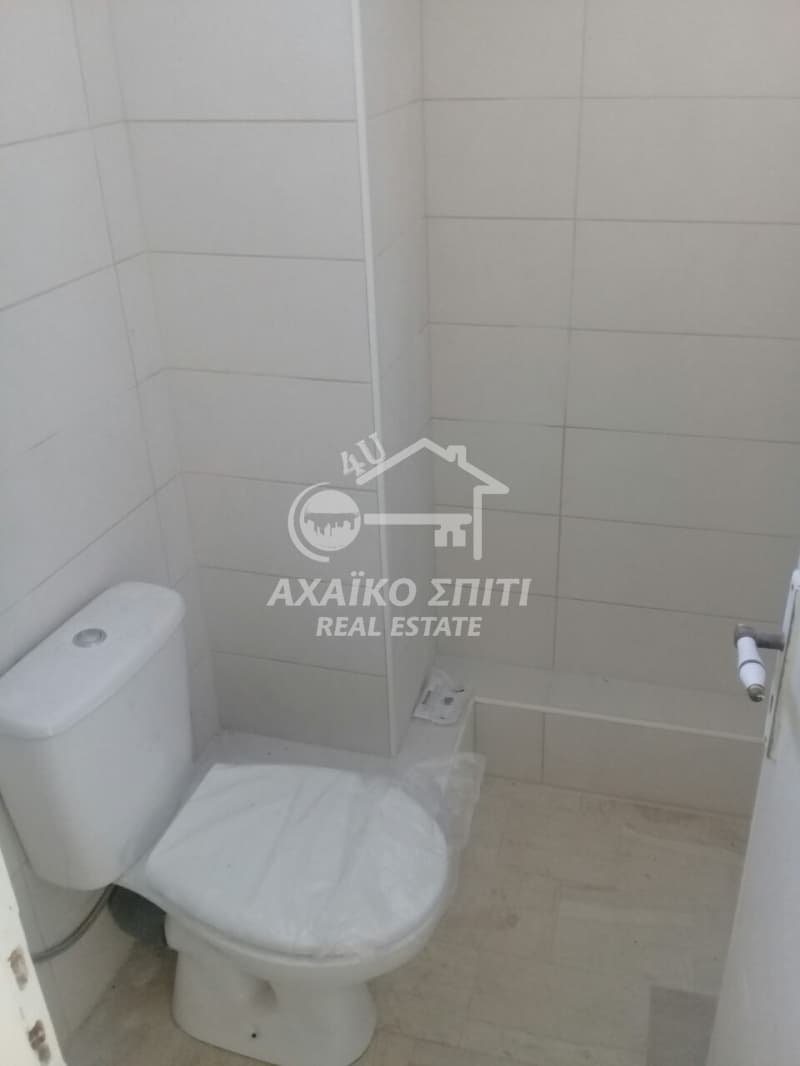 Κατάστημα στην Άγιος Διονύσιος, Πάτρα — Φωτογραφία 9 από 14