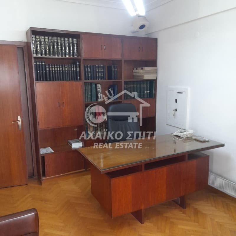 Γραφείο στην Πηγή, Πάτρα — Φωτογραφία 2 από 18
