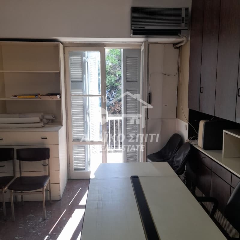 Γραφείο στην Πηγή, Πάτρα — Φωτογραφία 7 από 18