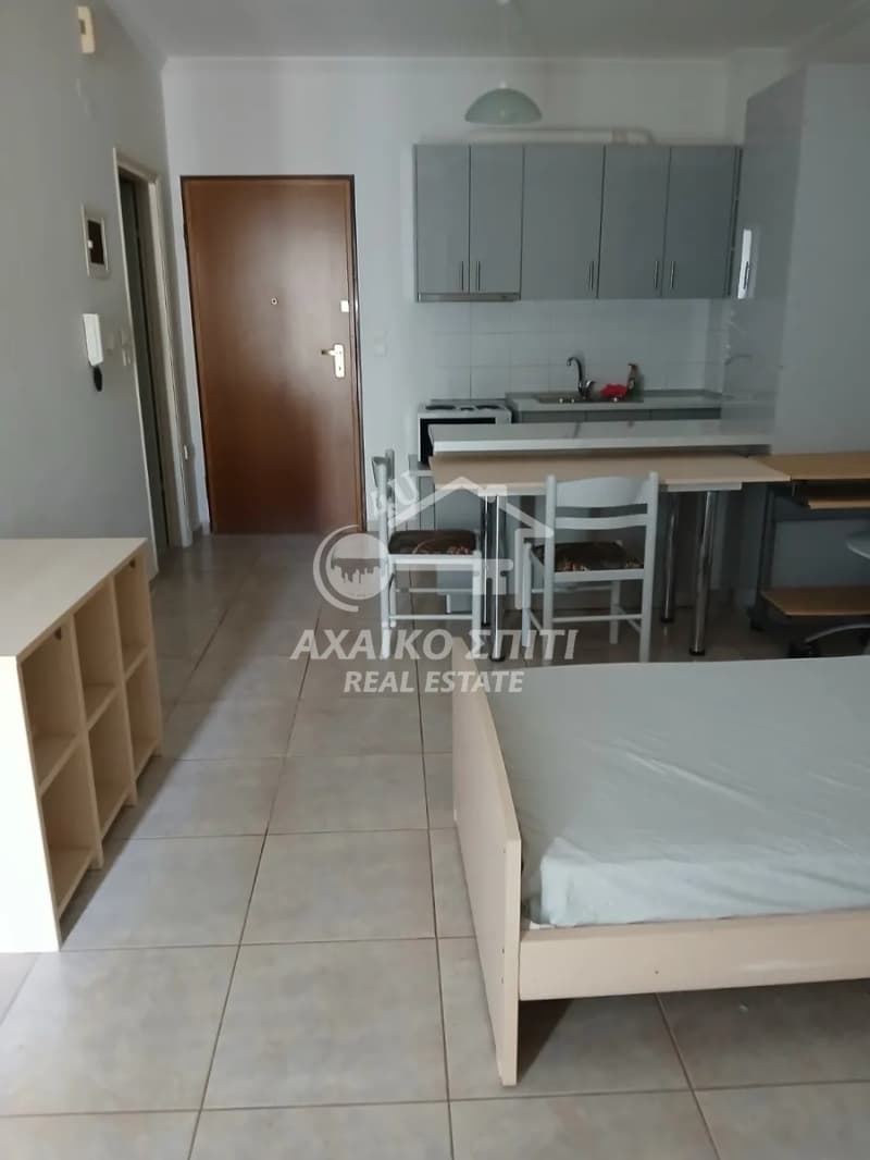 Διαμέρισμα στην Μέσα Αγυιά, Πάτρα — Φωτογραφία 1 από 9