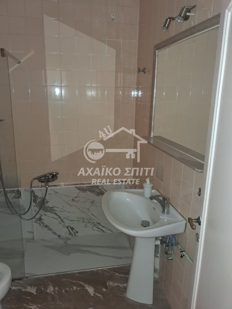 Office in Pyrosvestio, Patra — Photo 14 of 16