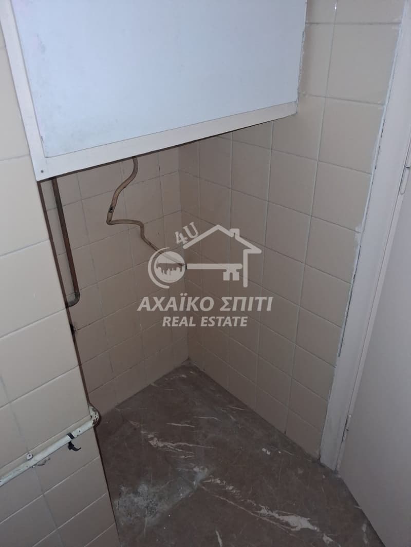 Office in Pyrosvestio, Patra — Photo 12 of 16