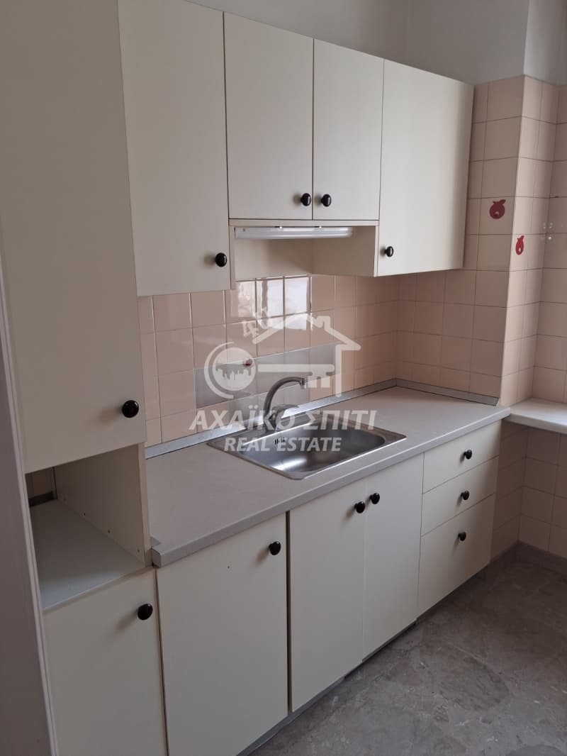 Office in Pyrosvestio, Patra — Photo 2 of 16