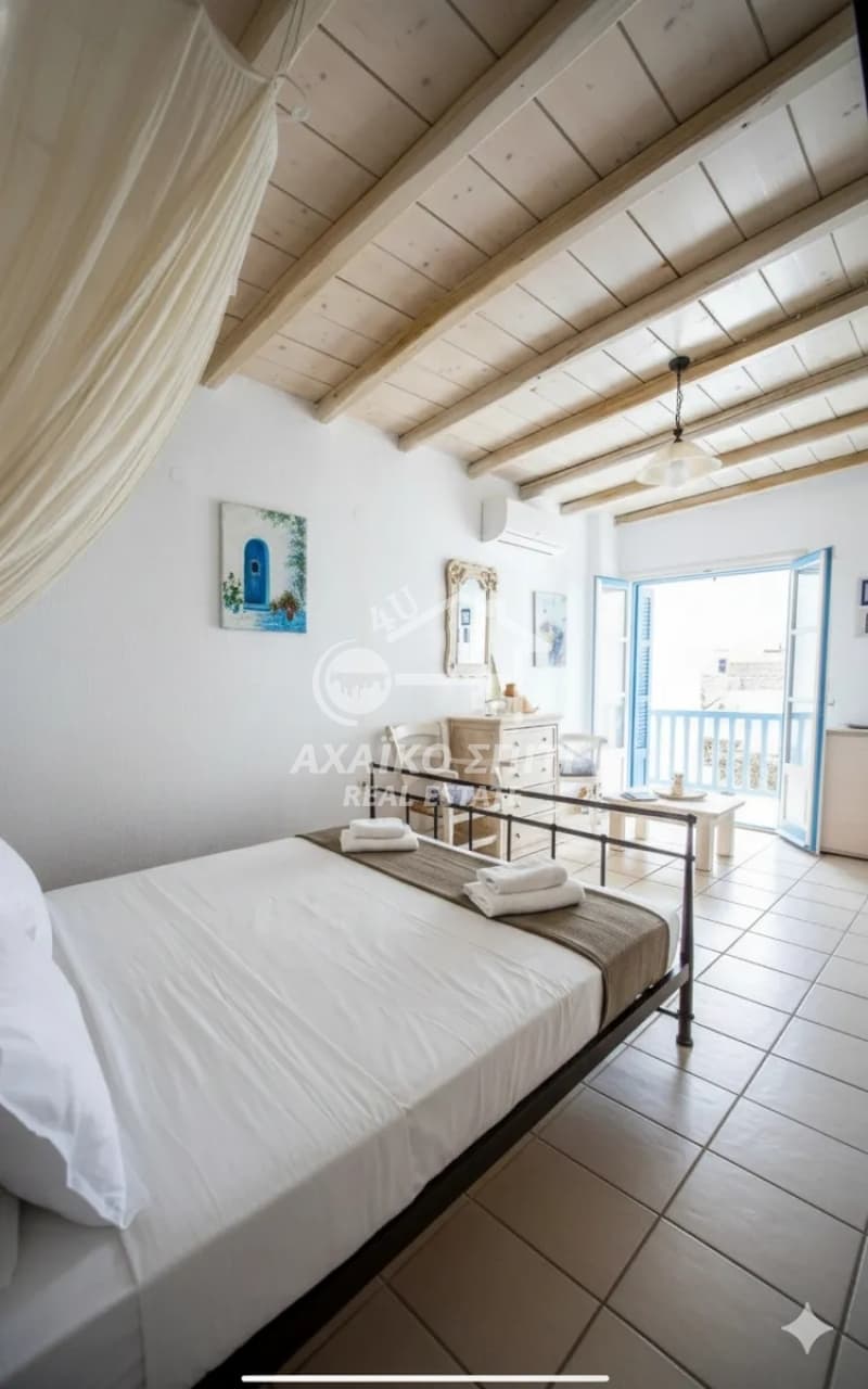 House in Kastro, Mykonos — Photo 4 of 15