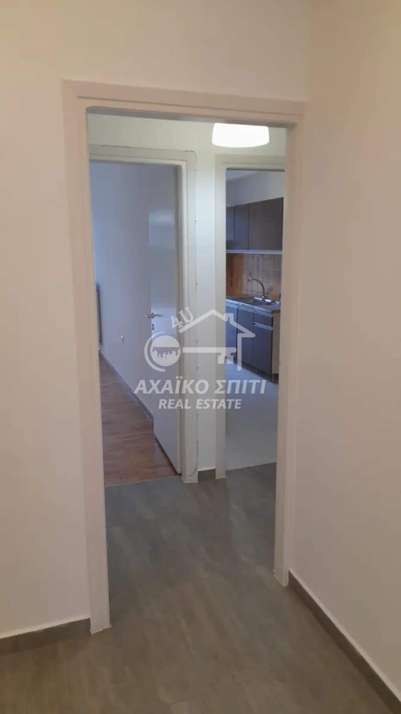 Γραφείο στην Πυροσβεστείο, Πάτρα — Φωτογραφία 11 από 12