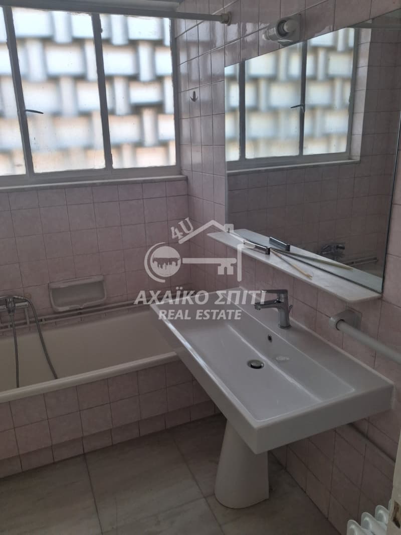 Office in Pigi, Patra — Photo 18 of 24