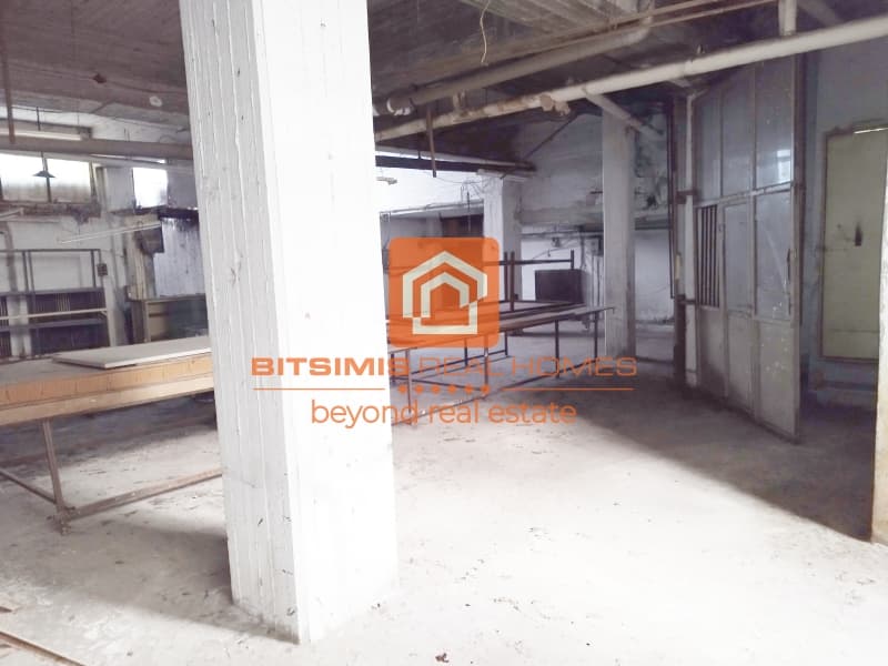 Retail Store in Metagogon, Ampelokipoi — Photo 4 of 20