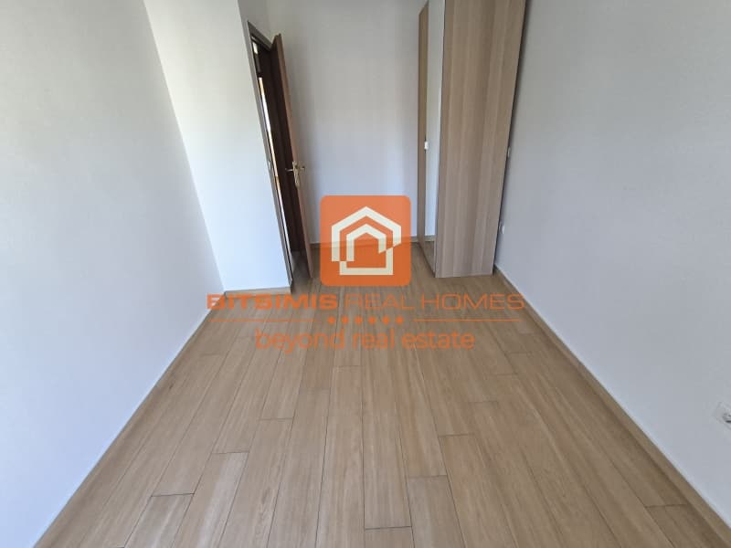 House in Panorama, Panorama — Photo 19 of 30