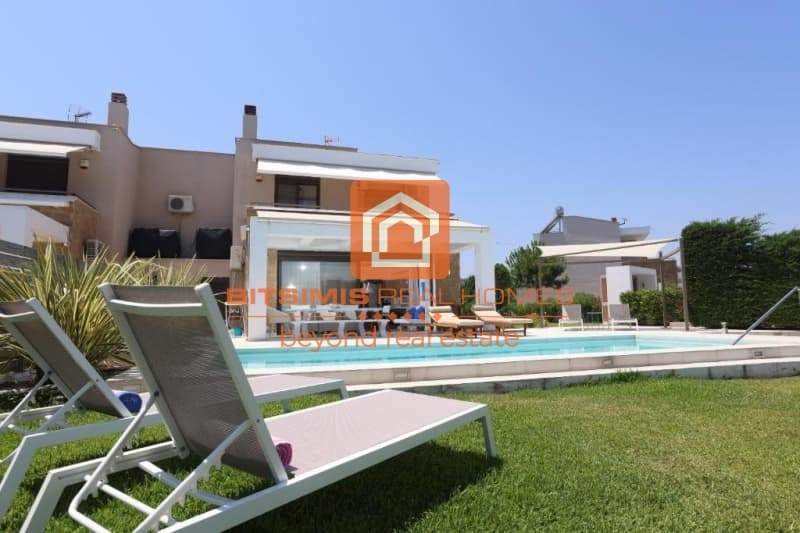 House in Chaniotis, Pallini — Photo 1 of 30