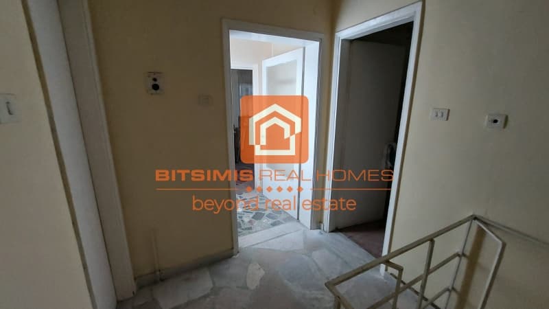 Μονοκατοικία στην Φίλυρο, Πεύκα — Φωτογραφία 6 από 19